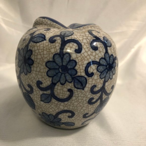 Vintage Blue and Grey Apple - Picture 3 of 6